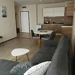 Aparthotel Allure Dobi 4*