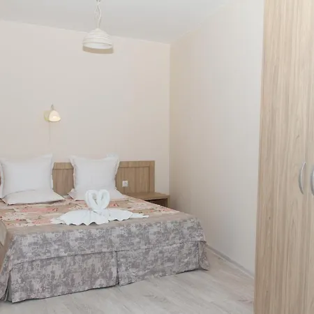 Aparthotel Allure Dobi