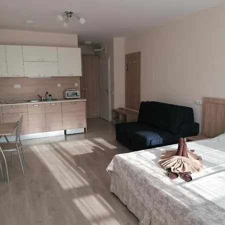 Allure Dobi Aparthotel 4*