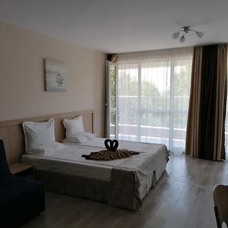 Allure Dobi Апарт-отель Приморско